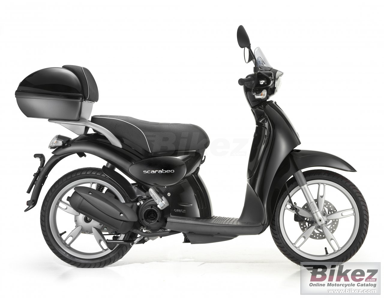 Big Aprilia scarabeo 100 picture and wallpaper from Bikez.com